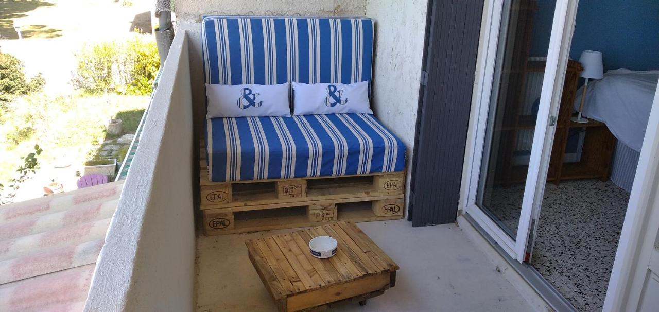 Bed and Breakfast L'Esperluette En Camargue Юшо Экстерьер фото