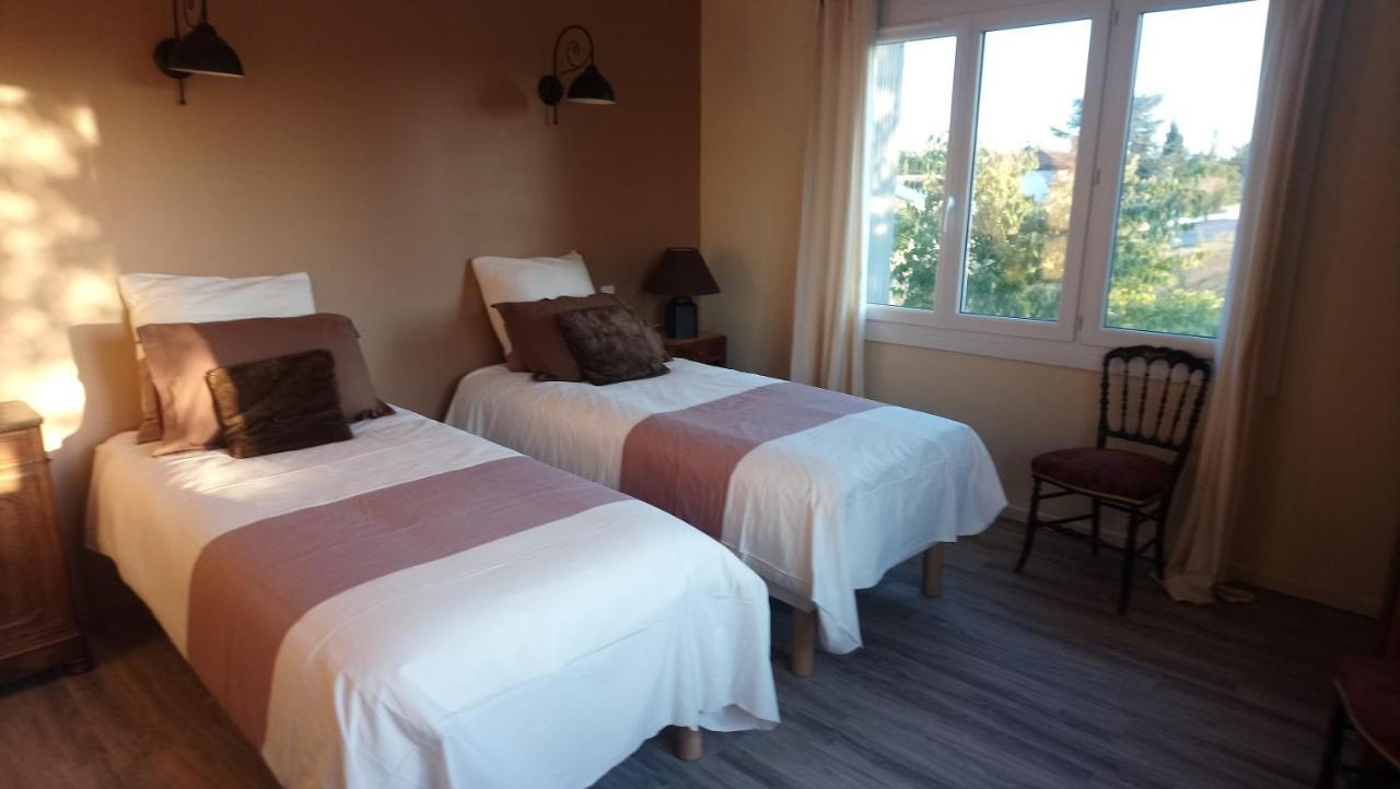 Bed and Breakfast L'Esperluette En Camargue Юшо Экстерьер фото